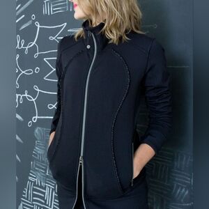 Lululemon Jacket Black Ruffle Nice Asana Full Zip Long Sleeve Pockets Size 6